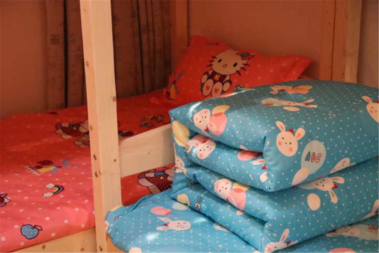 Yantai Music Theme Youth Hostel Buitenkant foto